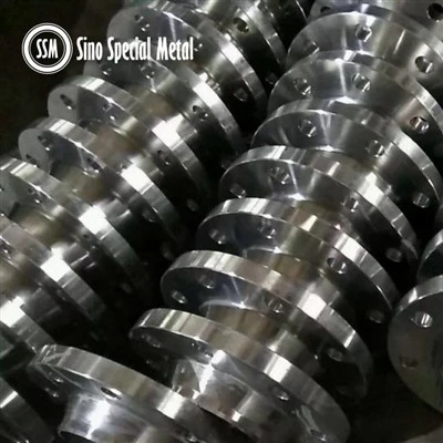 Leher Kimpalan ASME SA105 ASTM A105 Bebibir Keluli Karbon WNRF